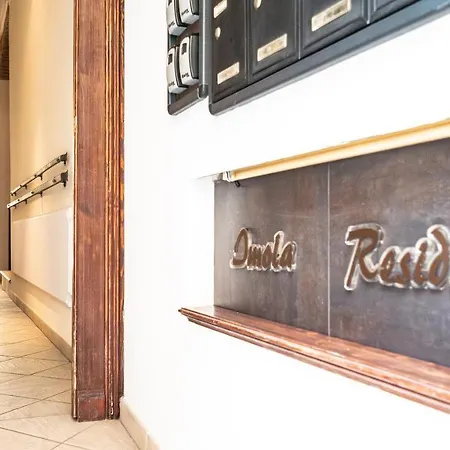 Konukevi Imola Residence 3*