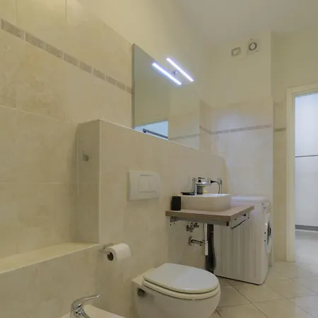 Imola Residence Guest house