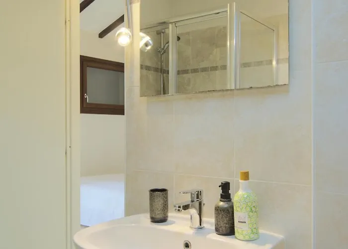 Imola Residence 게스트하우스 3*