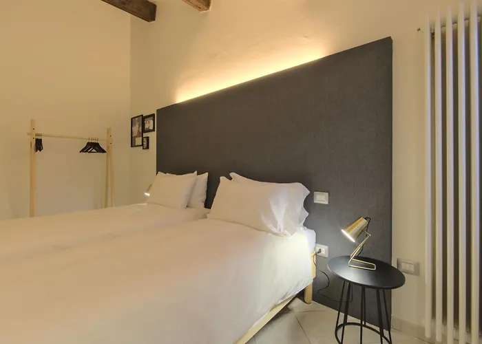 게스트하우스 Imola Residence