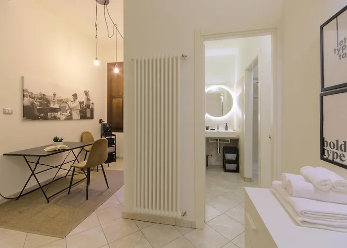 Imola Residence 게스트하우스 이몰라