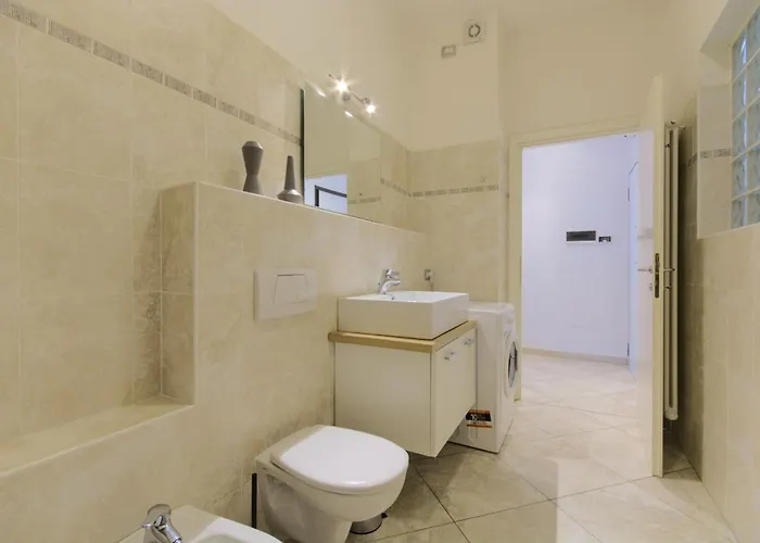 Imola Residence 게스트하우스 이몰라